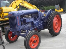 traktor Fordson