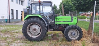 Traktor DEUTZ FAHR 1070A 